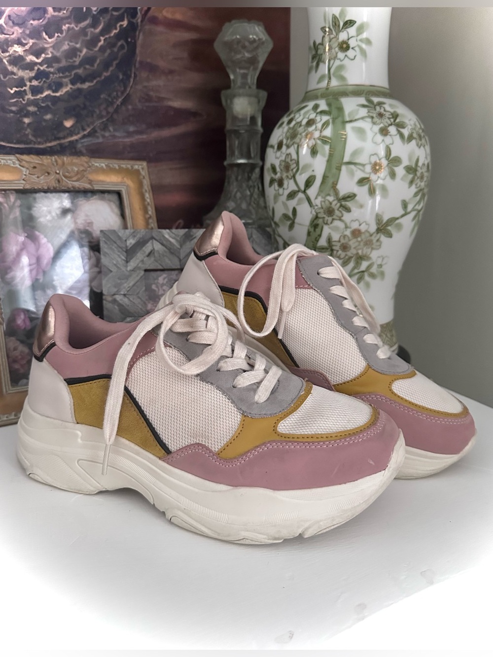 Big Buddha Women's Chunky Lace-Up Sneakers in Pink, Mustard & White size 8